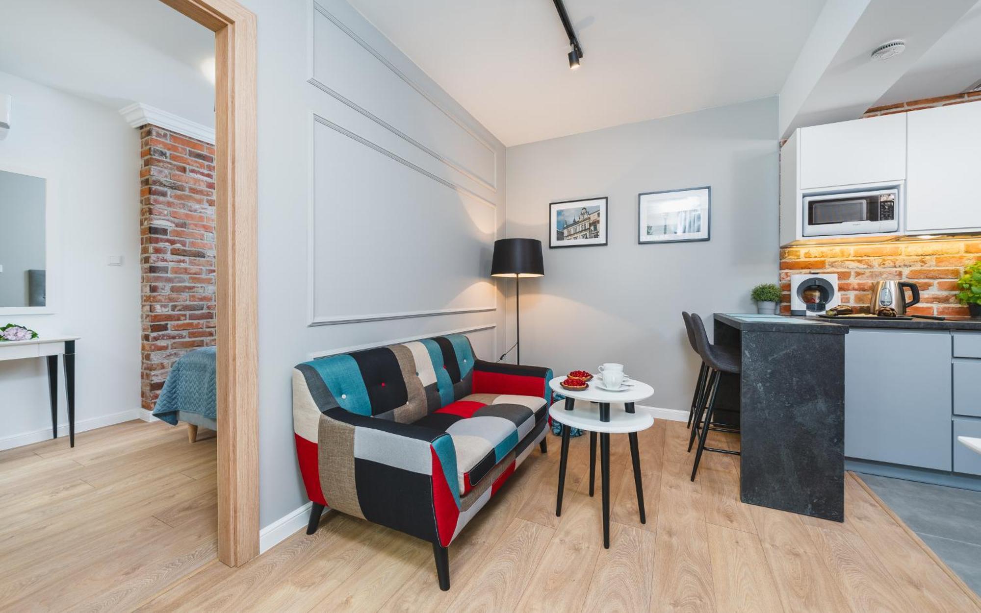 Saint Florian'S Suites - Old Town Luxury Apartments - By Upstairs Краков Экстерьер фото